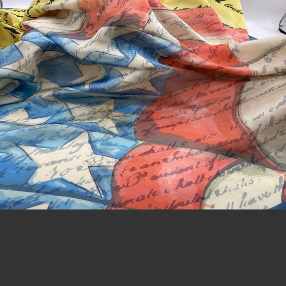 "We the People" Wild Rag. •  Made in United States
Dimensions: 36 x 36 in - Picture 5 of 6